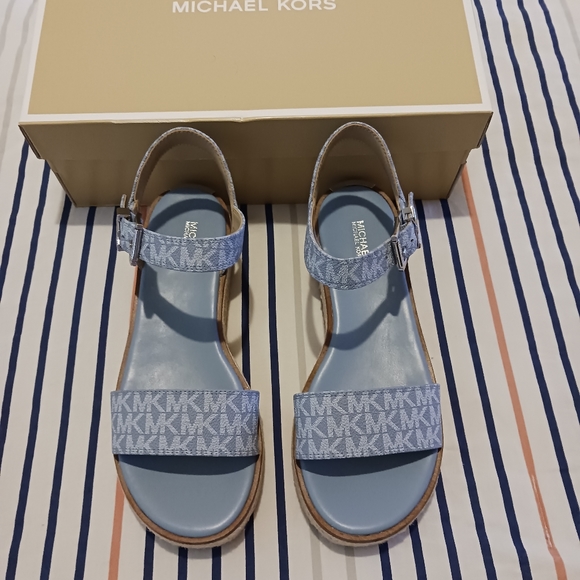 Michael Kors Richie Espadrilles Sandals - Picture 12 of 12